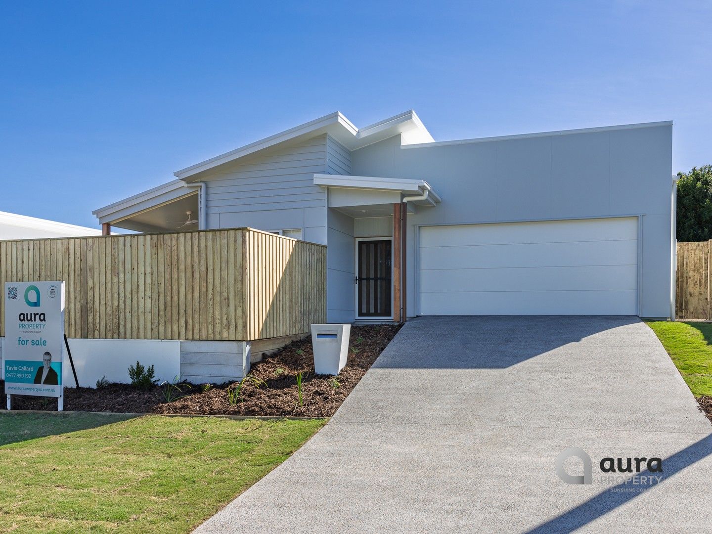3 bedrooms Duplex in 9B Macarthur Drive MAROOCHYDORE QLD, 4558