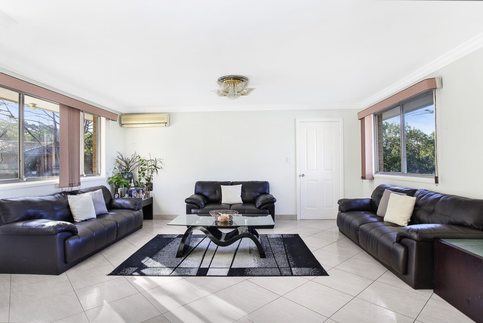 1 Ainsworth Crescent, Wetherill Park NSW 2164, Image 2