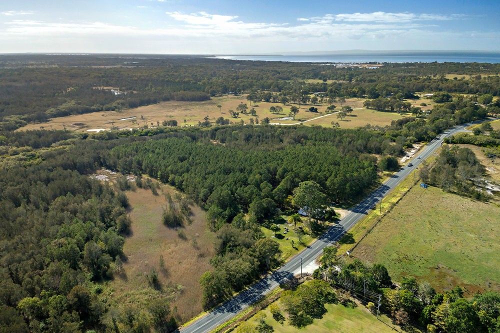 582 Beachmere Road, Beachmere Property History & Address Research