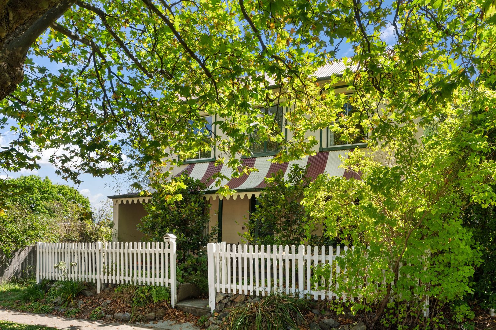 80 Duncan Street, Braidwood NSW 2622 Domain