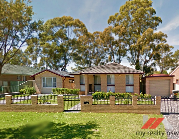 17A Cranberry Street, Macquarie Fields NSW 2564