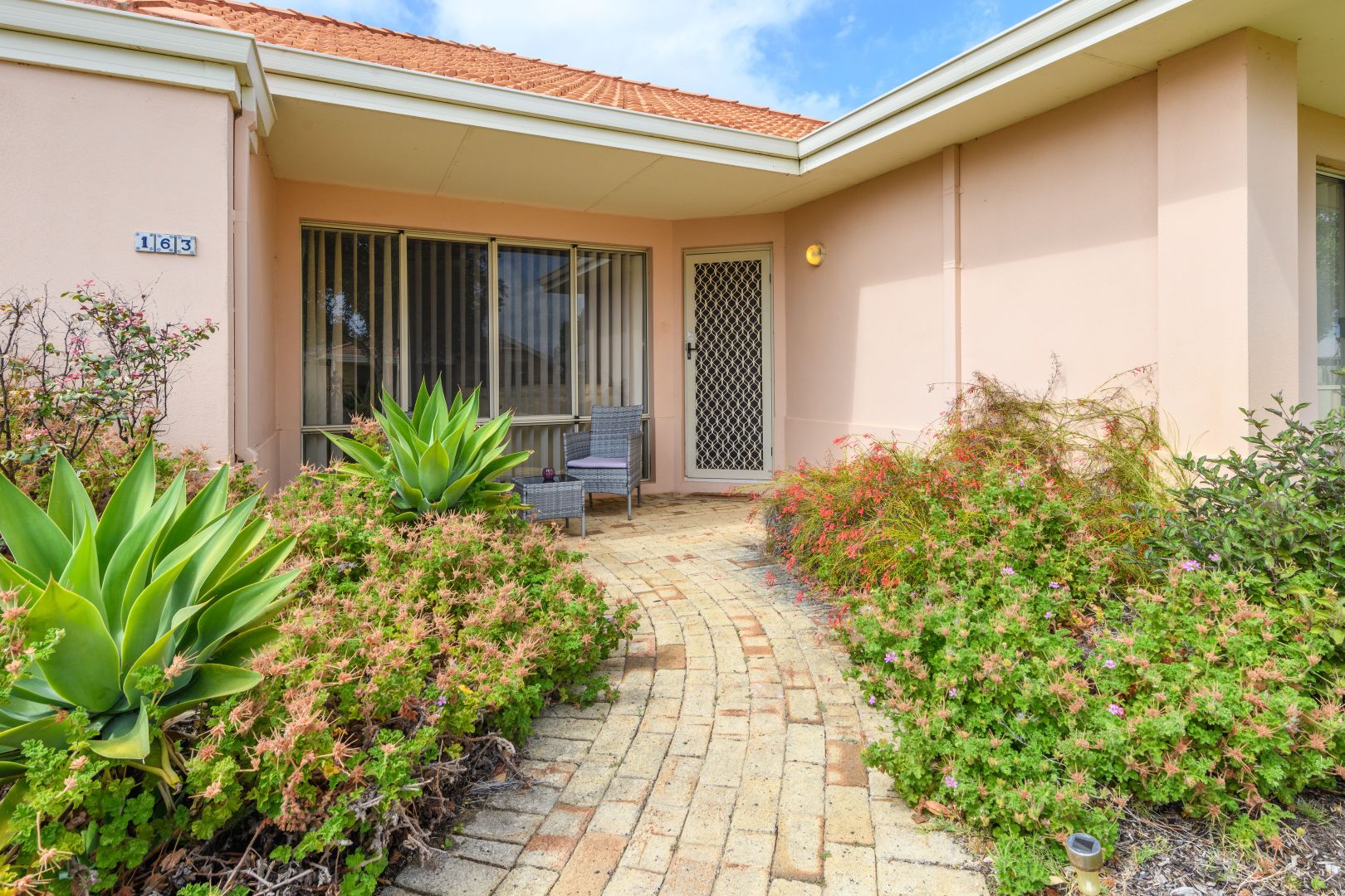 163 Fisher Street, Rockingham WA 6168, Image 2