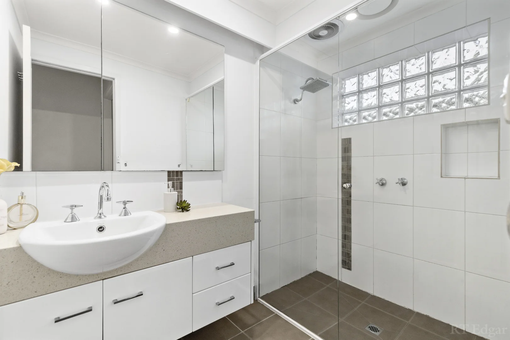 Additional image 7 of 25 Turana Street, Doncaster VIC 3108