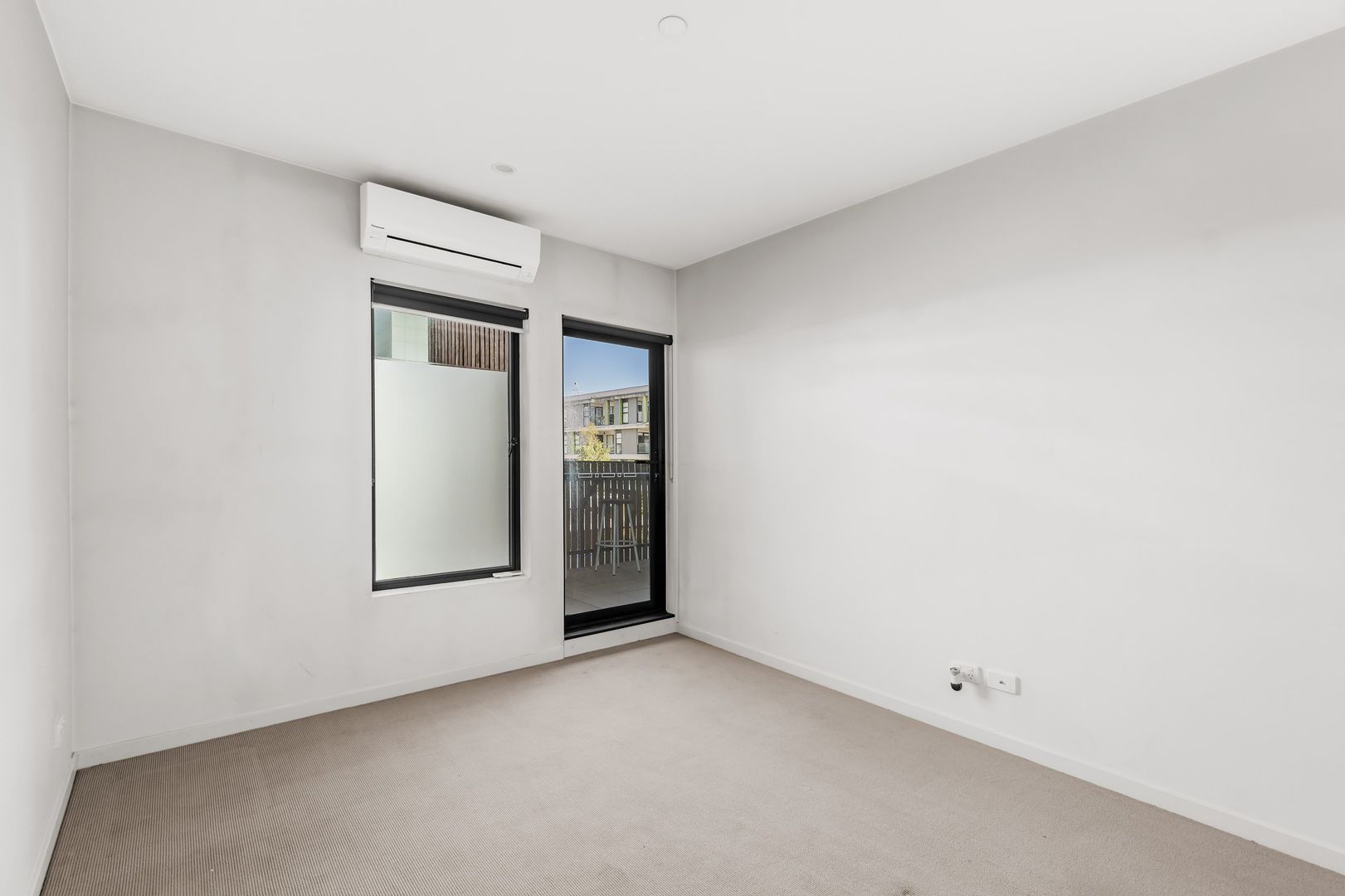 204/48 Oleander Drive, Mill Park VIC 3082, Image 2