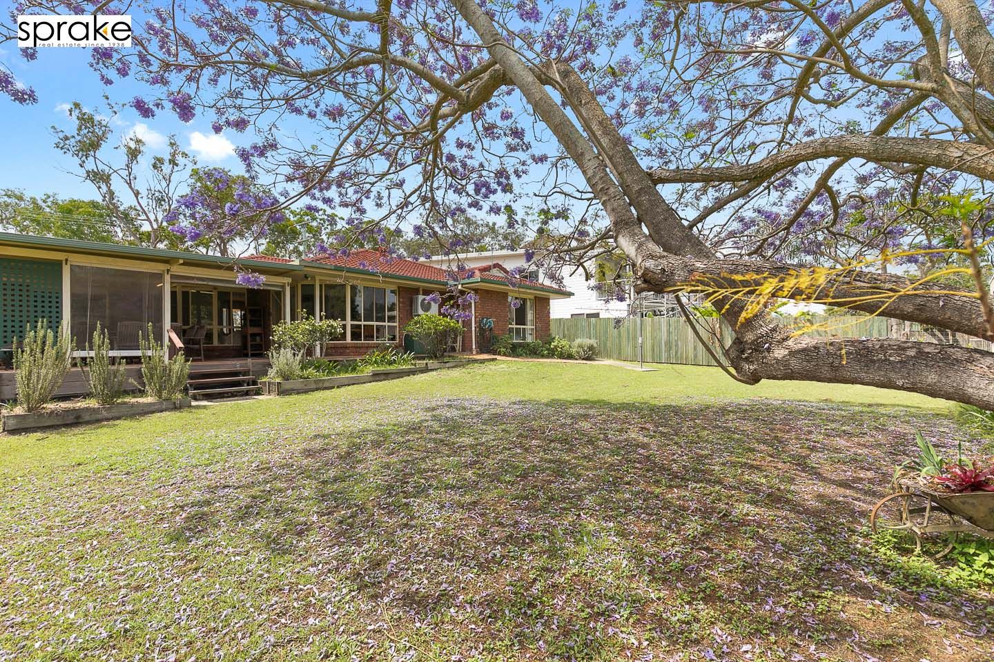 22 Mant Street, Point Vernon QLD 4655, Image 2