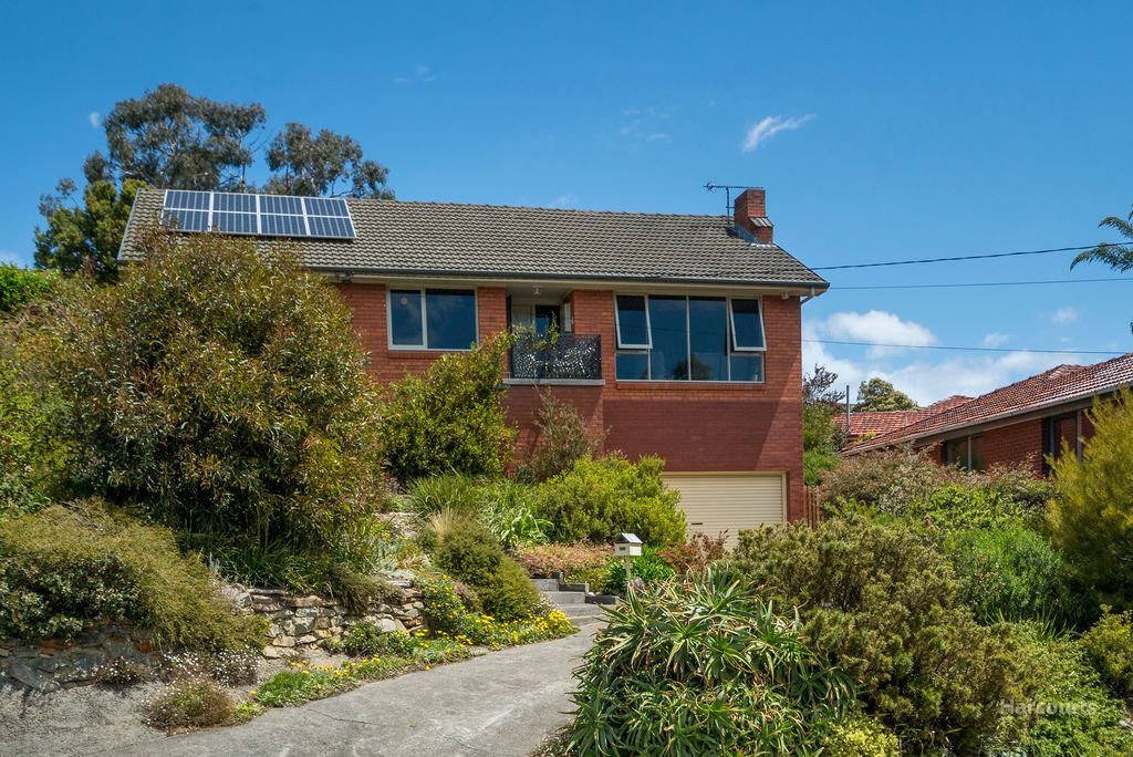 41 Henley Street, Lindisfarne TAS 7015, Image 1