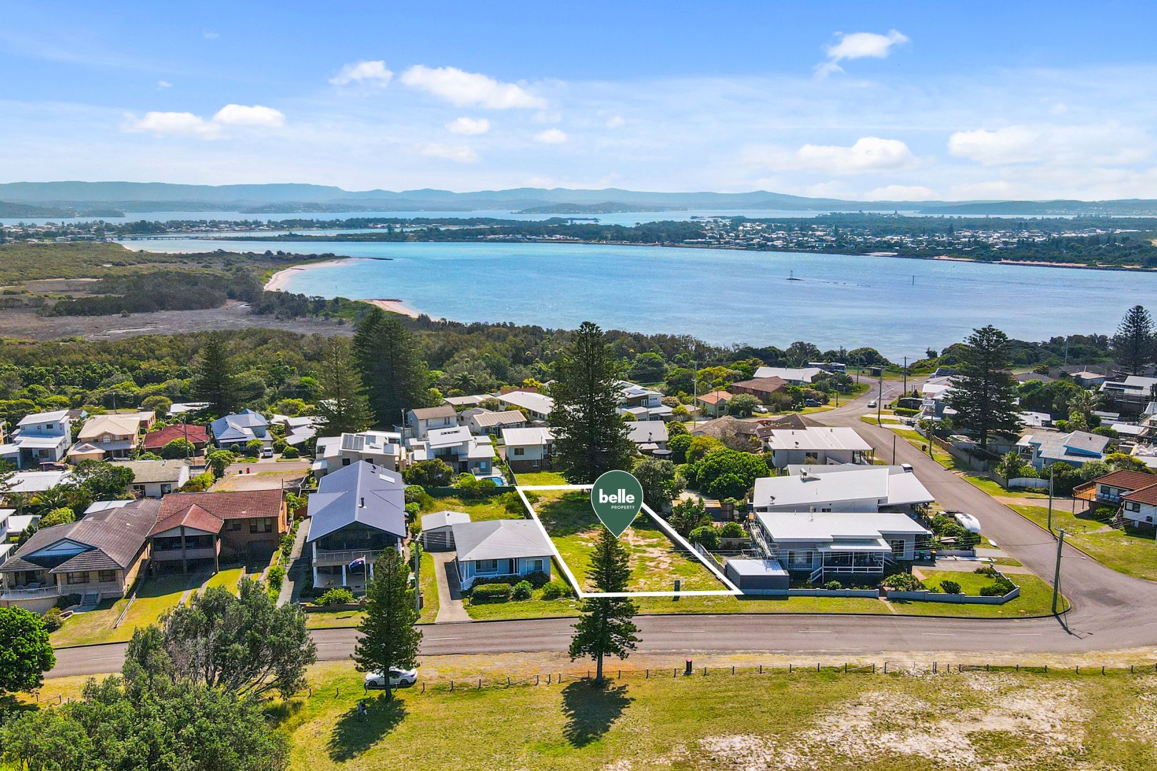 17 Pacific Drive, Swansea Heads NSW 2281 Domain