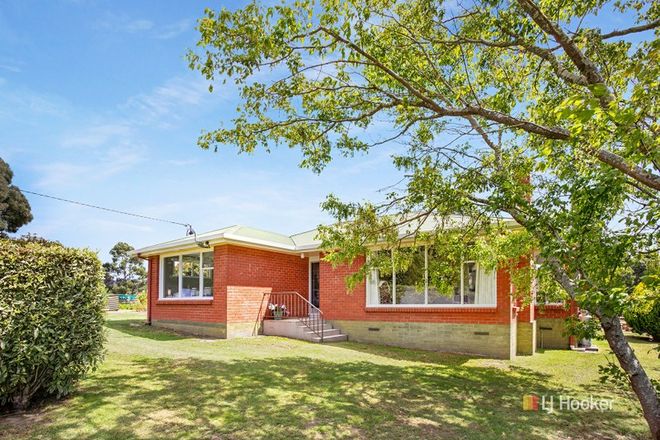 Picture of 700 Sheffield Road, ACACIA HILLS TAS 7306
