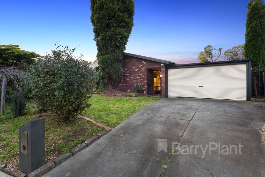 11 Findon Court, Wantirna South VIC 3152, Image 0