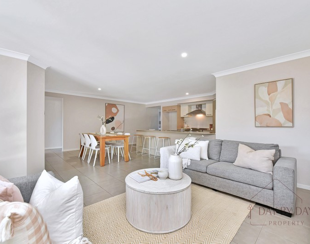 35 Boyne Crescent, Cameron Park NSW 2285