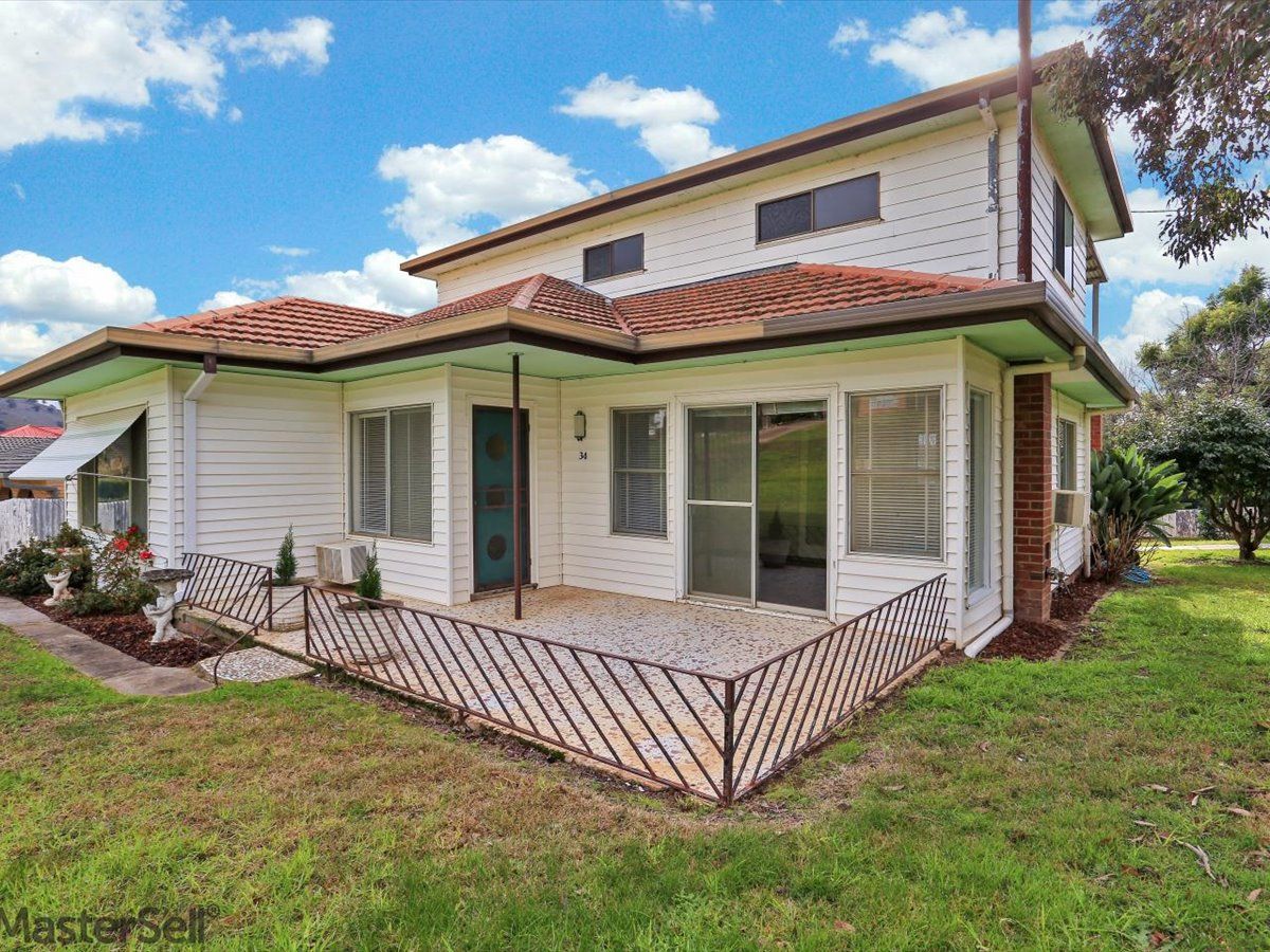 5 bedrooms House in 34 Ridge Street GUNDAGAI NSW, 2722