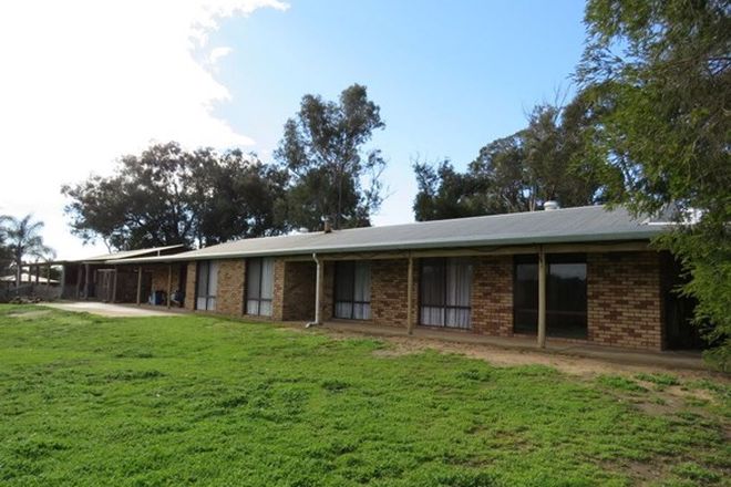 Picture of 57 Doust Street, BOYUP BROOK WA 6244