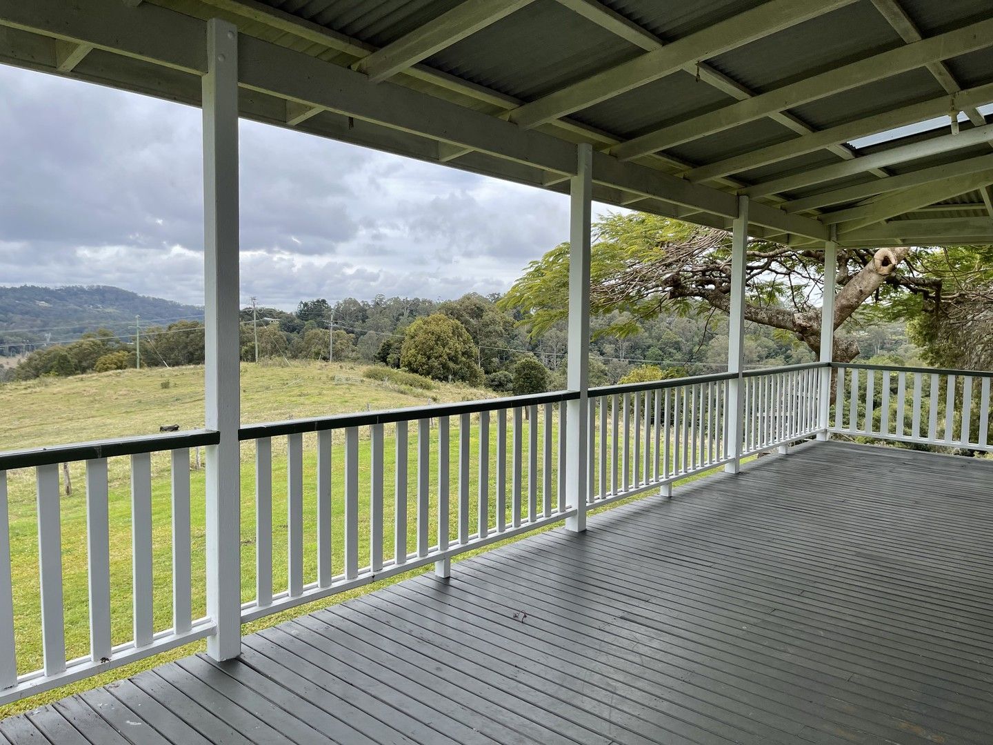 3 bedrooms House in 725 Hunchy Road HUNCHY QLD, 4555