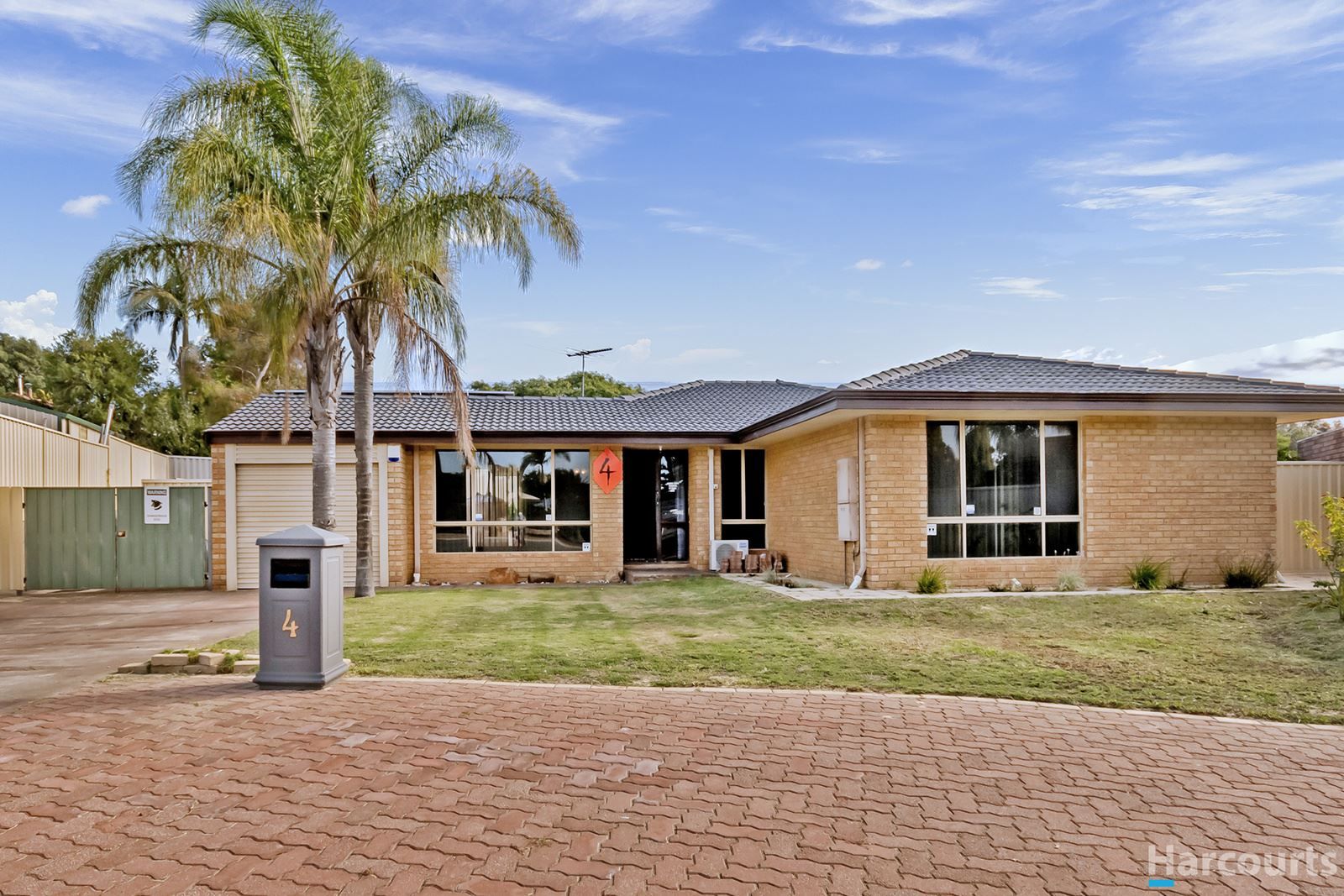 4 Altair Close, Alexander Heights WA 6064, Image 0