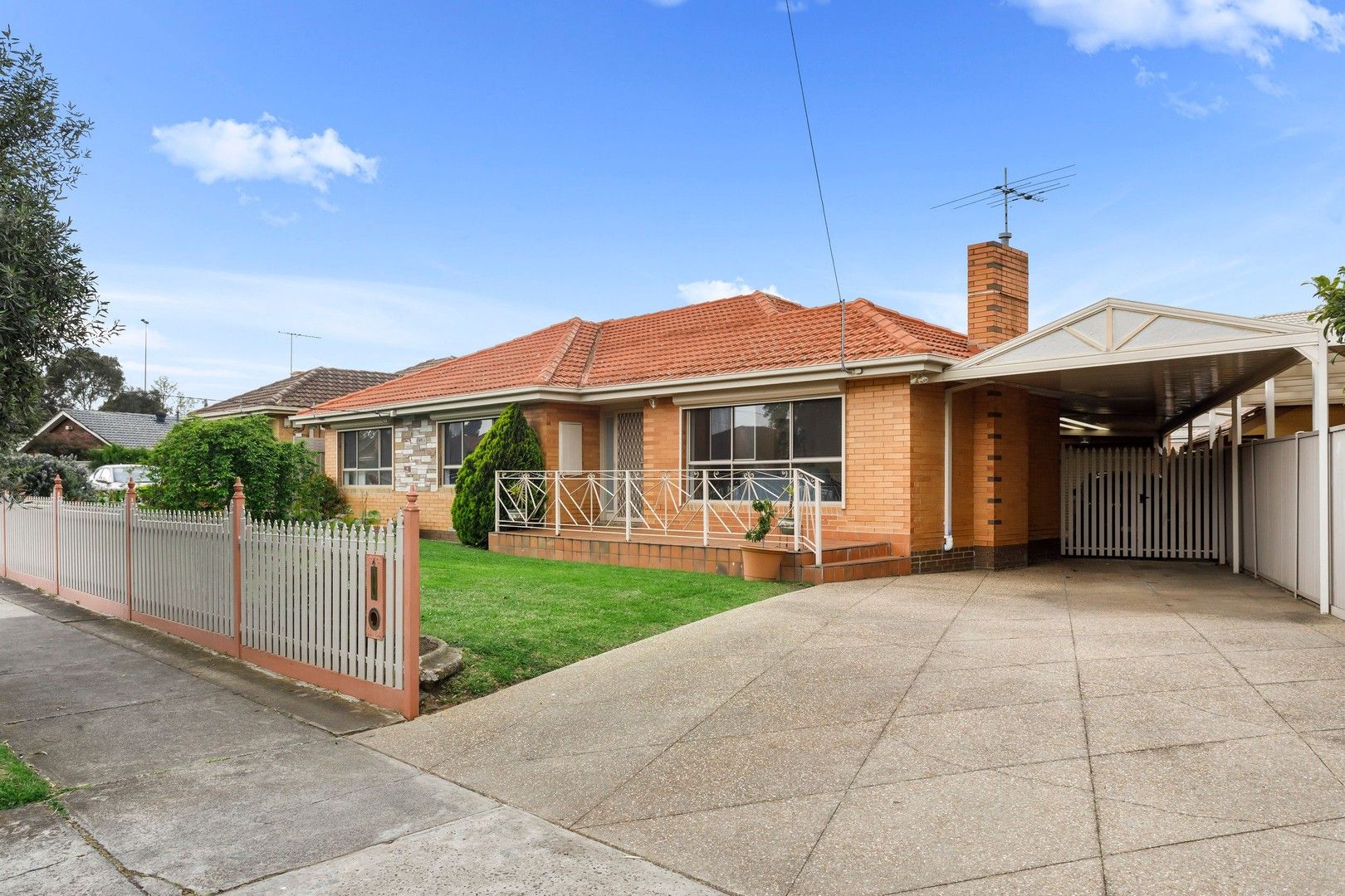 4 Parkview Street, Airport West VIC 3042, Image 0