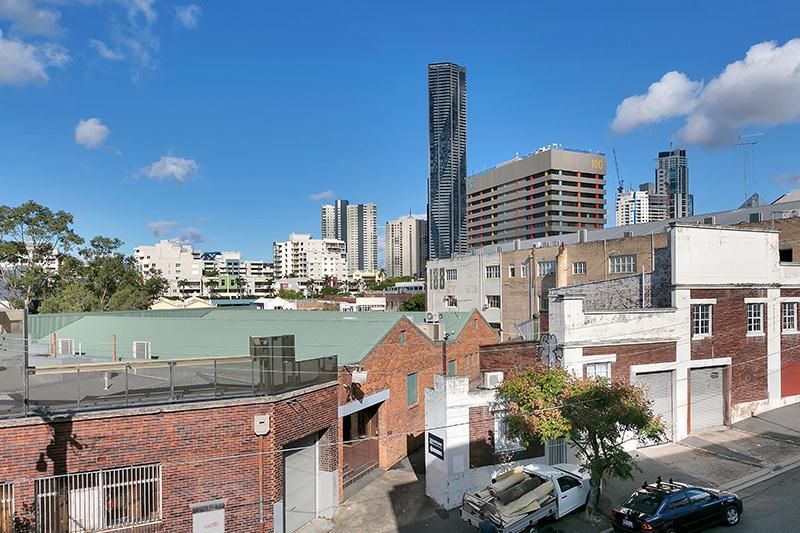 32/138 Gipps Street, Fortitude Valley QLD 4006, Image 2