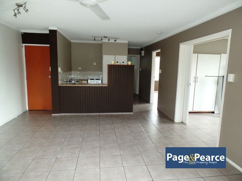 2 bedrooms Apartment / Unit / Flat in 1/17 Gleeson Street HERMIT PARK QLD, 4812