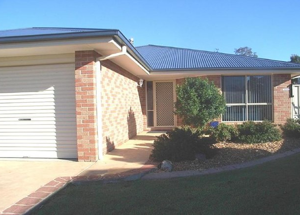 16 Langside Avenue, West Nowra NSW 2541