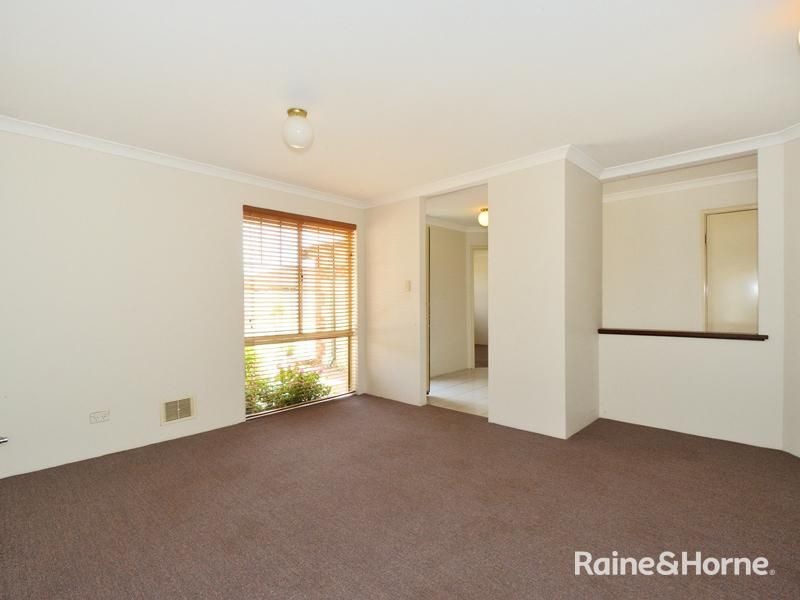 10 Vermilion Glade, Warnbro WA 6169, Image 2