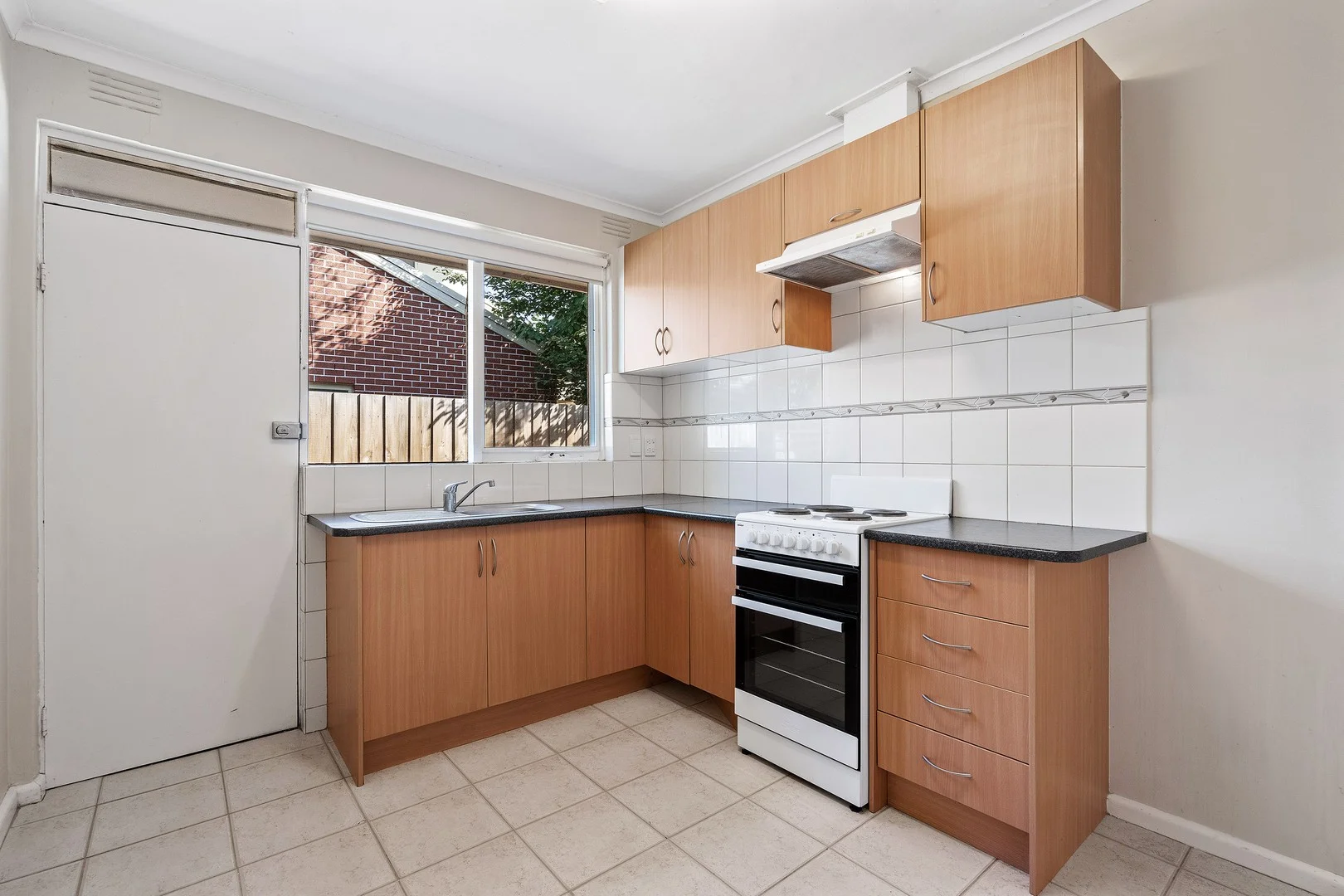 Additional image 2 of 3/3 Stockdale Avenue, Clayton VIC 3168