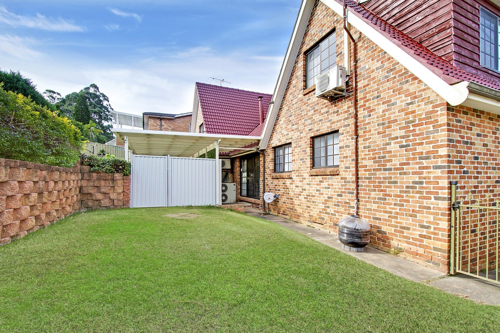 2 bedrooms House in 72a Telfer Road CASTLE HILL NSW, 2154