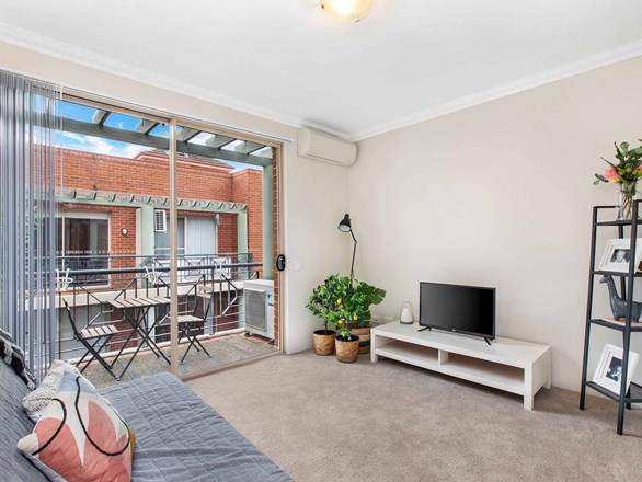 54/13 Ernest Street, Crows Nest NSW 2065