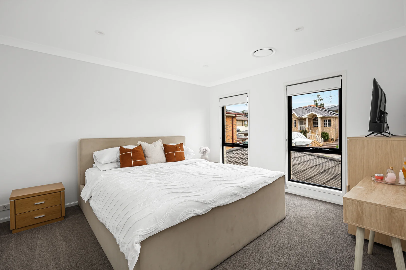 Additional image 10 of 24 Ridgeway Close, West Hoxton NSW 2171