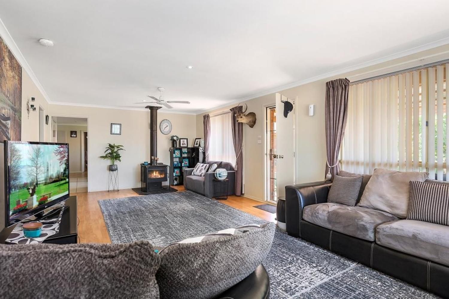 Lea The Bedroom People 2020 - Home Comforts