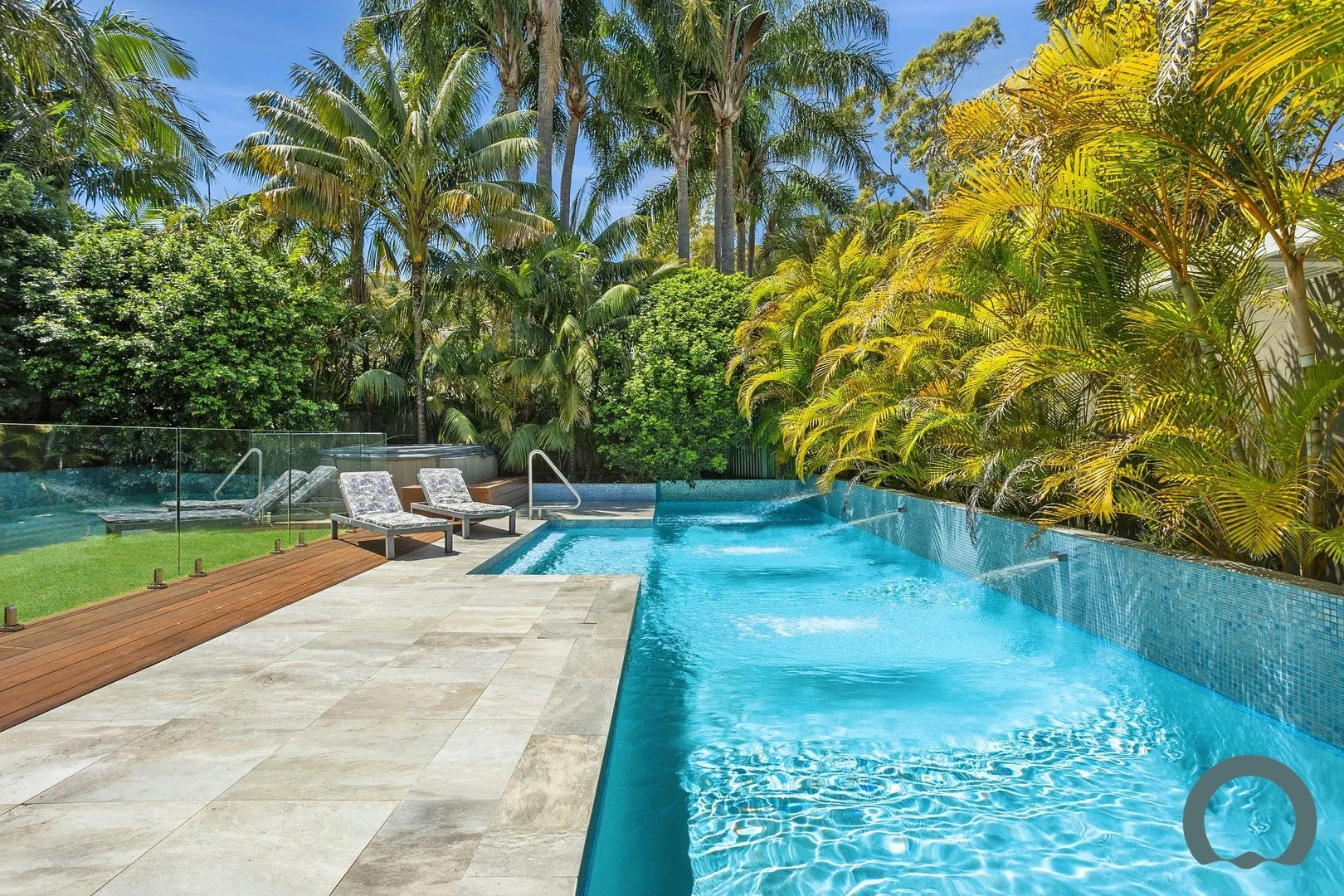 18 Monash Crescent, Clontarf NSW 2093