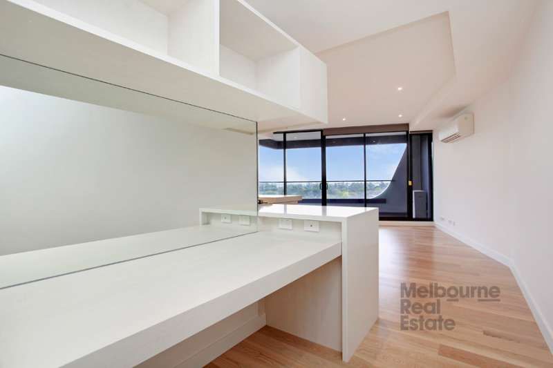 806/38 Albert Road, South Melbourne VIC 3205, Image 2