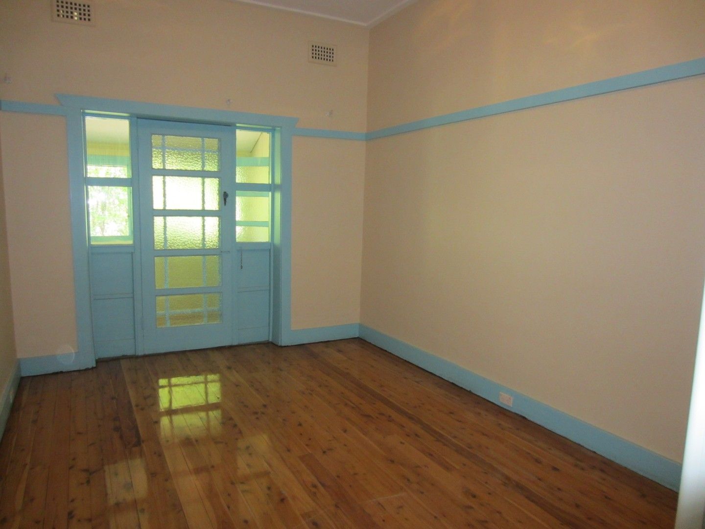 3 bedrooms House in 17 Ivy Street CHATSWOOD NSW, 2067