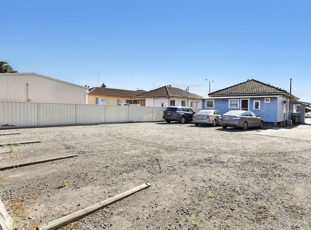 122 Church Street, Wollongong NSW 2500 House For Rent 750 Domain