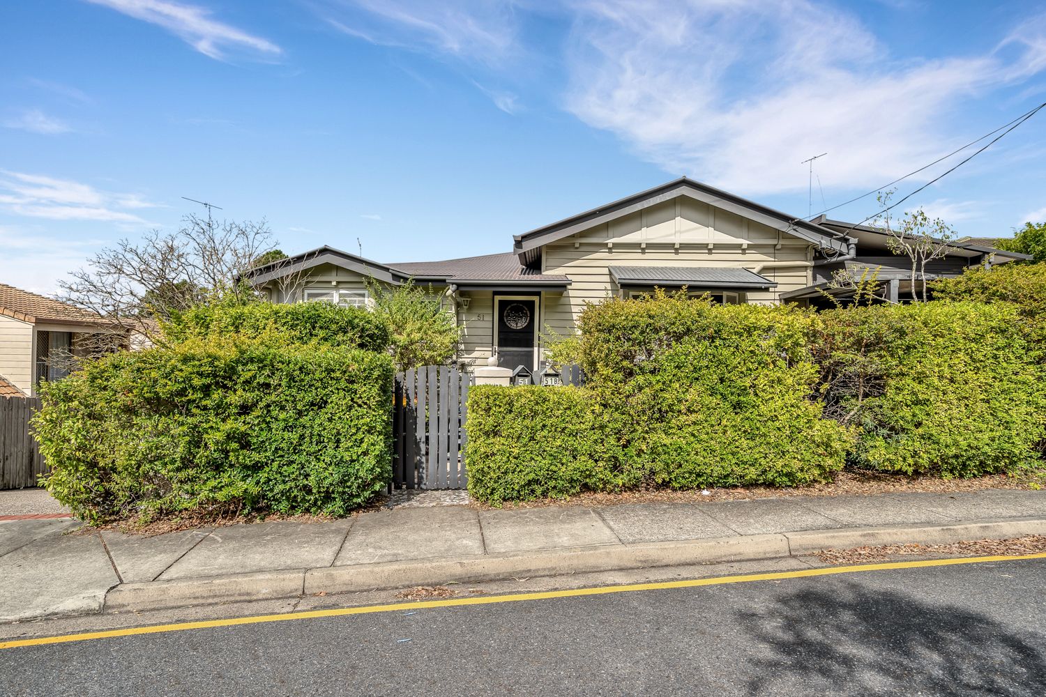 5 bedrooms House in 51 Aberleigh Road HERSTON QLD, 4006