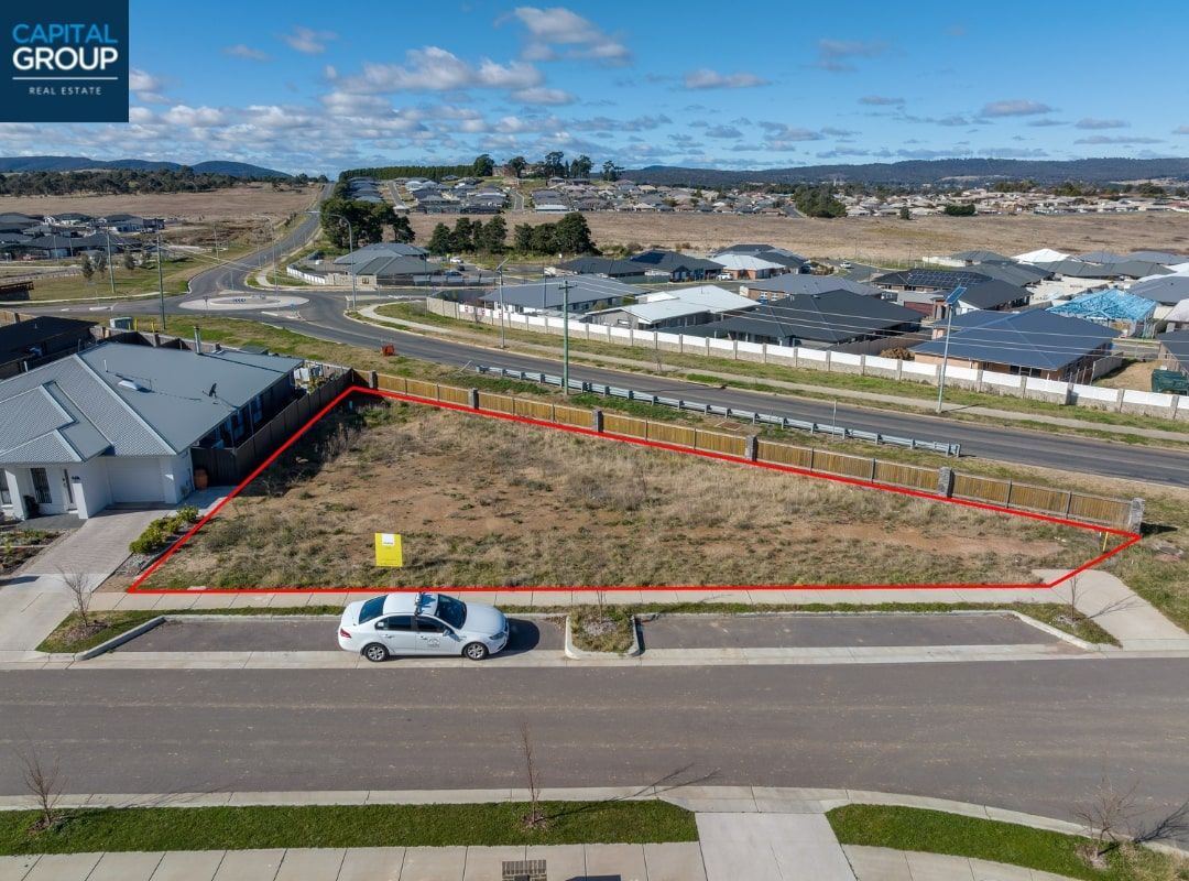 29 Aston Martin Drive, Goulburn NSW 2580, Image 0