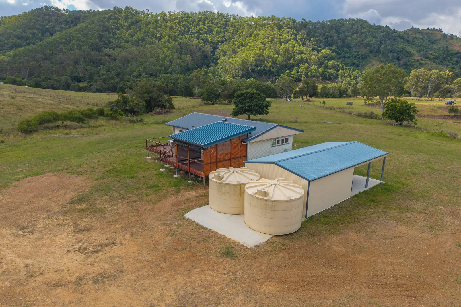 Image 10