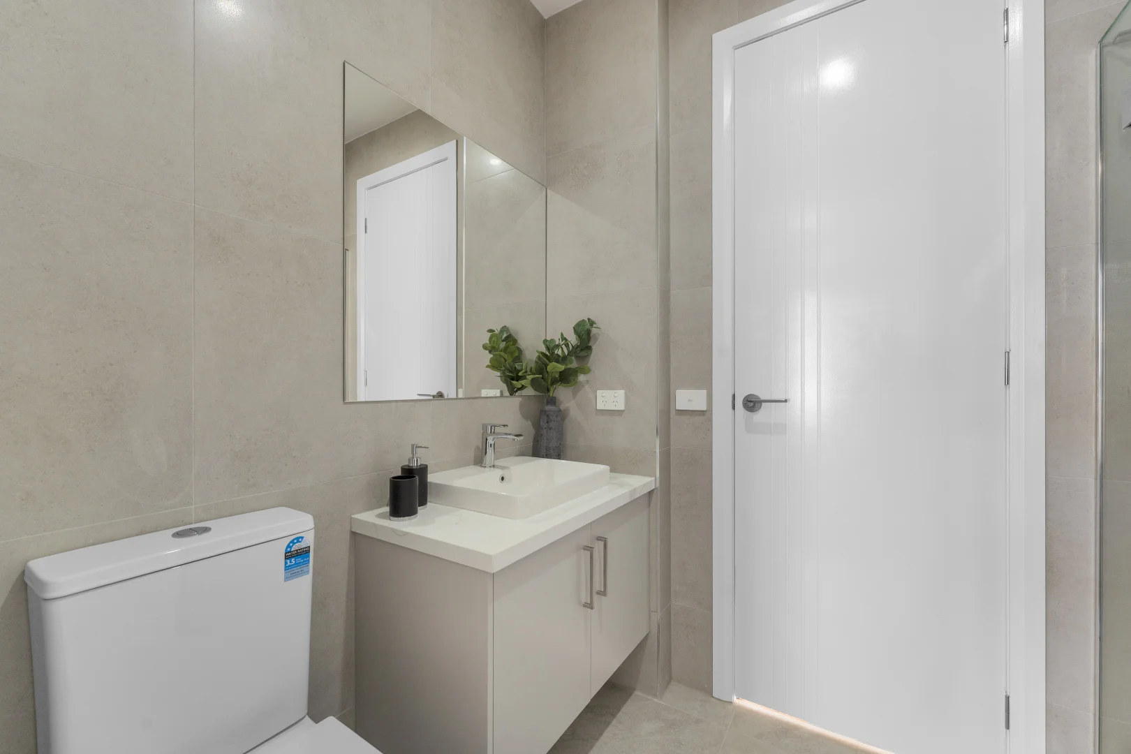 Additional image 11 of 1B Bruton Avenue, Cheltenham VIC 3192