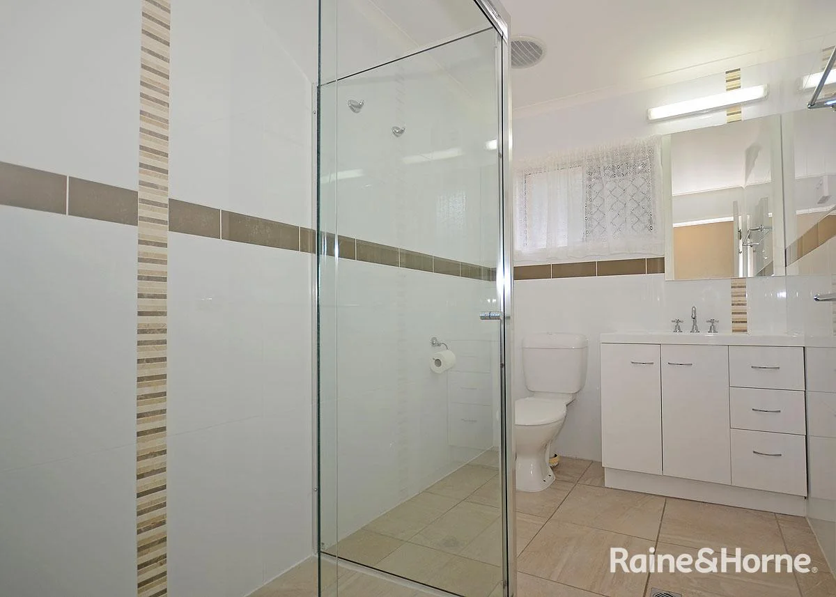 Additional image 10 of 19B Limpus Street, Urangan QLD 4655