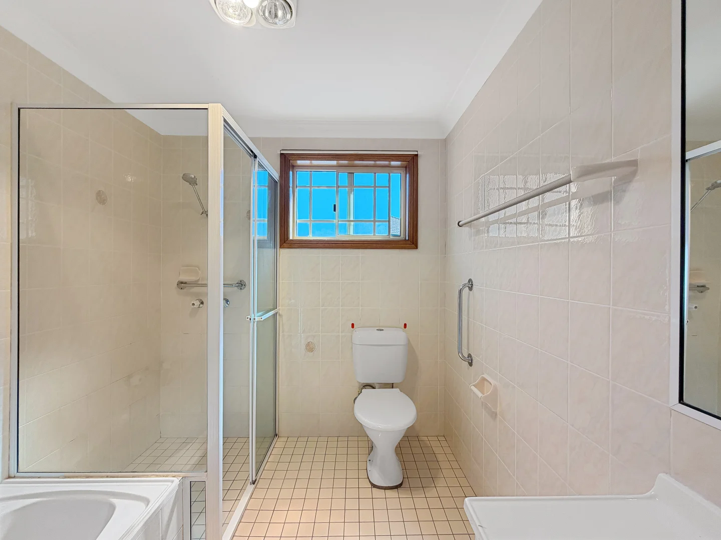 Additional image 5 of 4/5 Park Road, Woy Woy NSW 2256