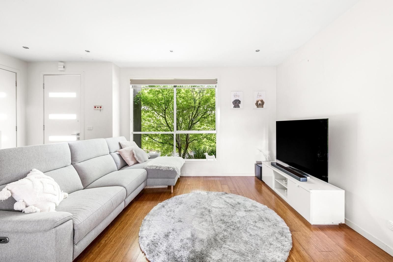 2/51 Dresden Street, Heidelberg Heights VIC 3081, Image 1