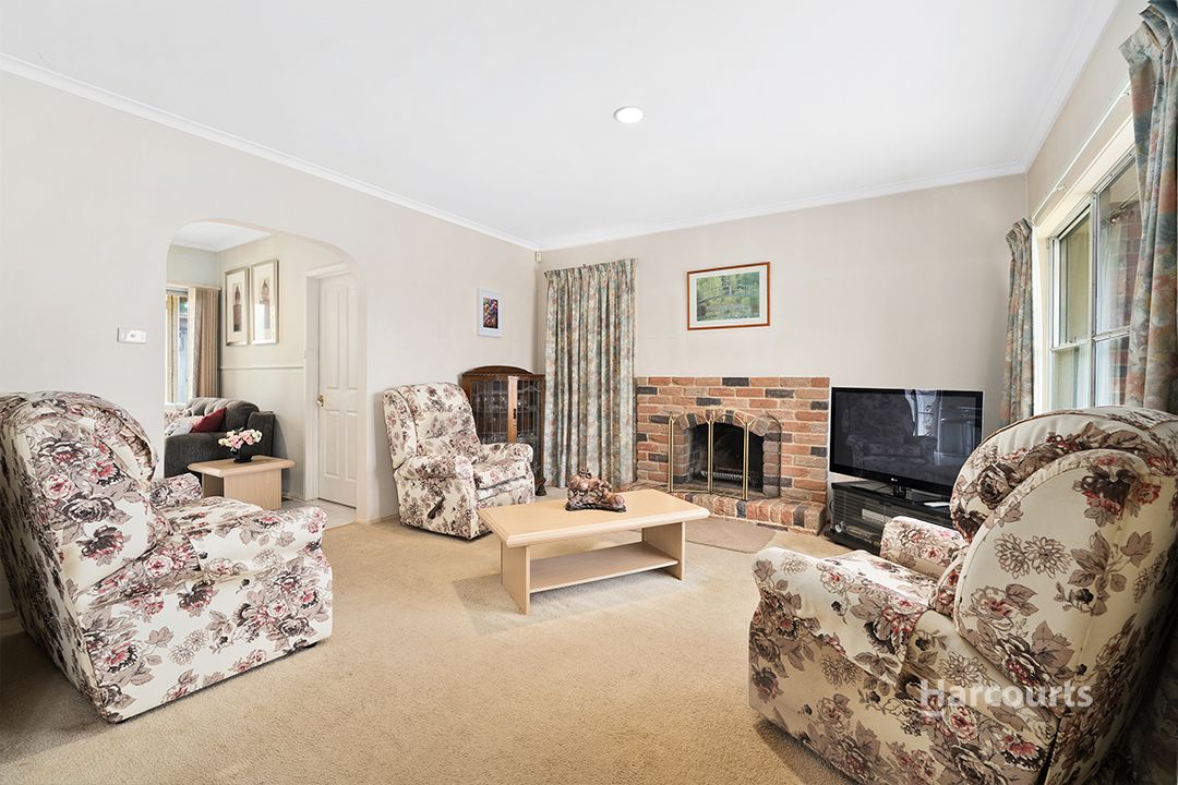 2 Mimosa Street, Doveton VIC 3177 House For Rent 300 Domain