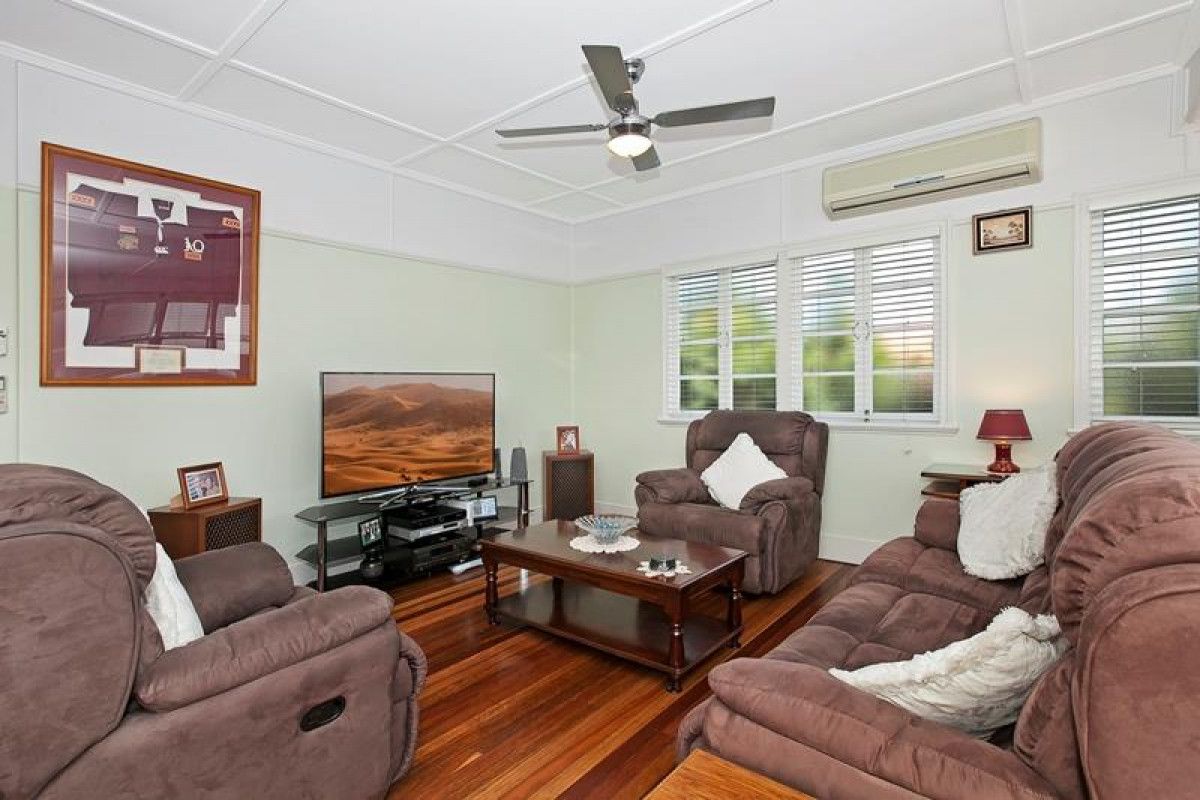 28 Aveling Street, Wavell Heights QLD 4012, Image 0