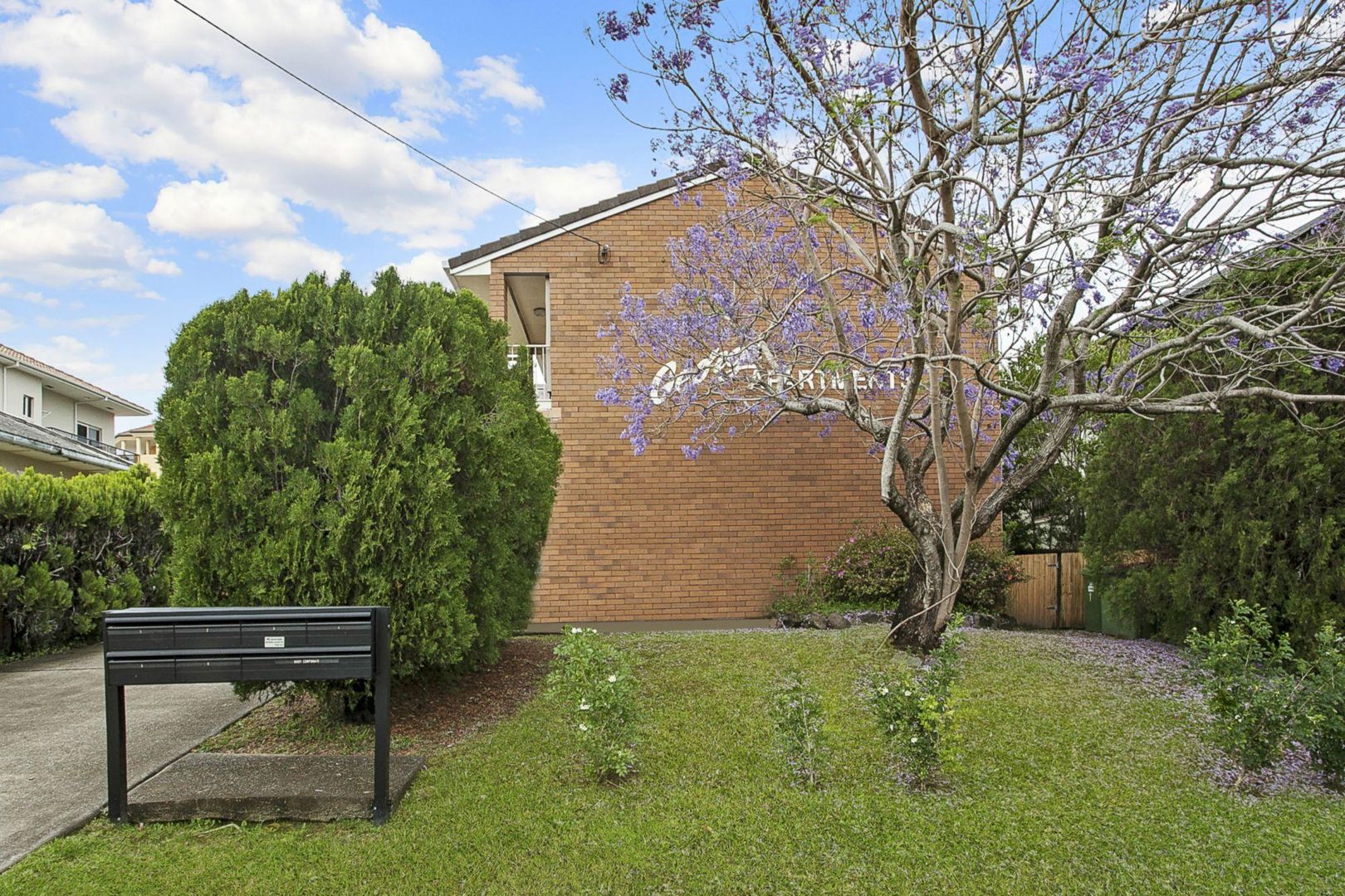 1/28 Burleigh Street, Burleigh Heads QLD 4220, Image 2