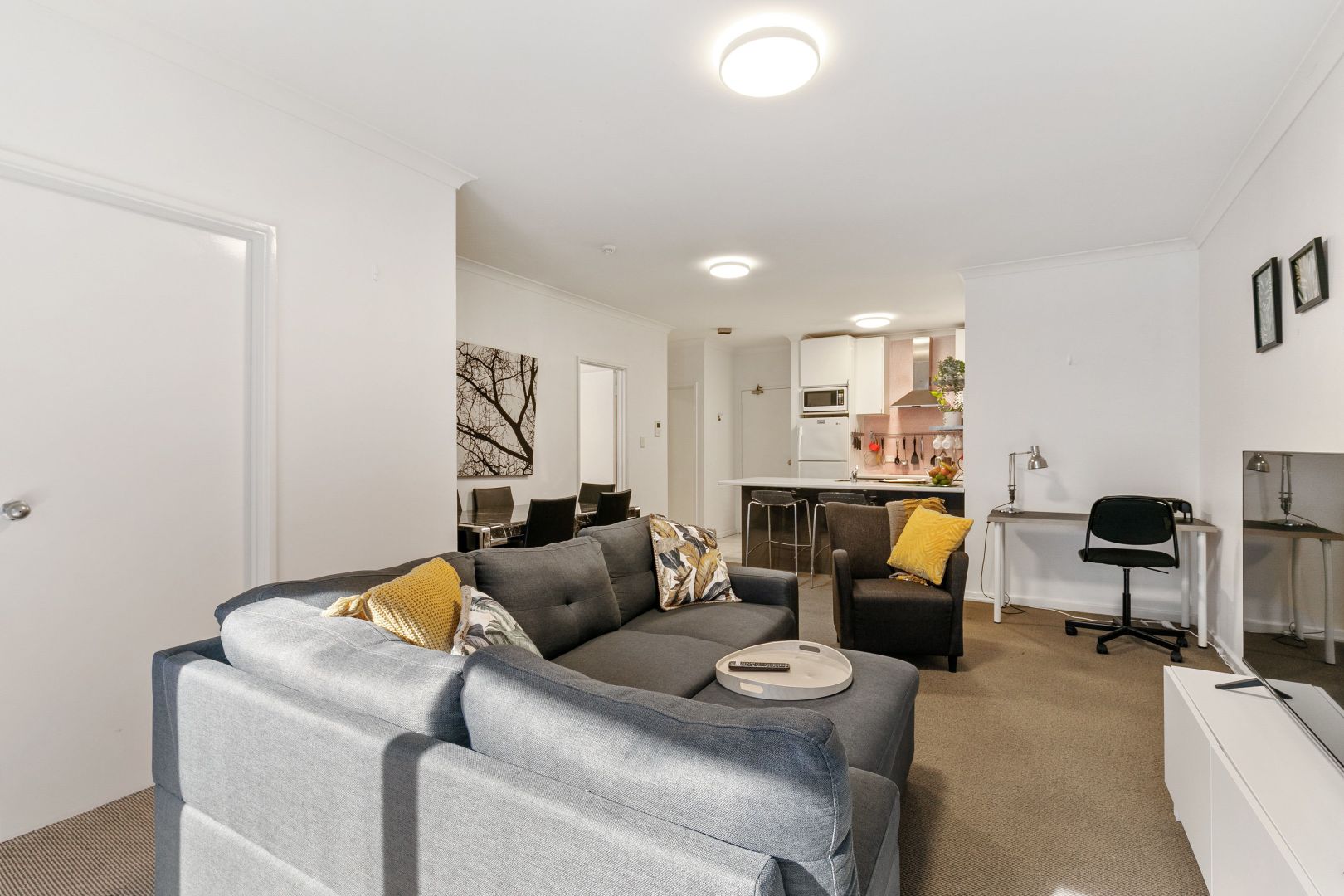 1/11 Regal Place, East Perth WA 6004, Image 2