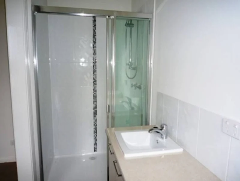 Additional image 7 of 2/7 Bridlepath Drive, Truganina VIC 3029