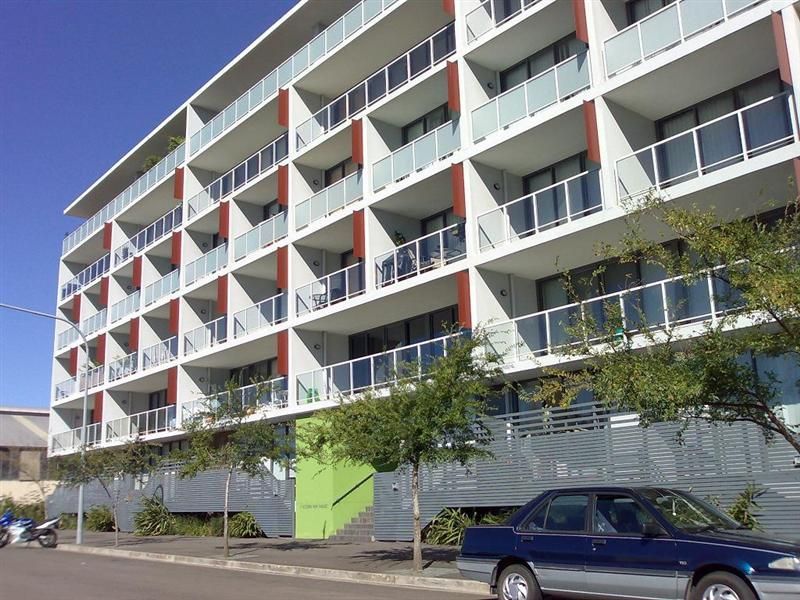 3 bedrooms Apartment / Unit / Flat in 9/7 Victoria Park Parade ZETLAND NSW, 2017