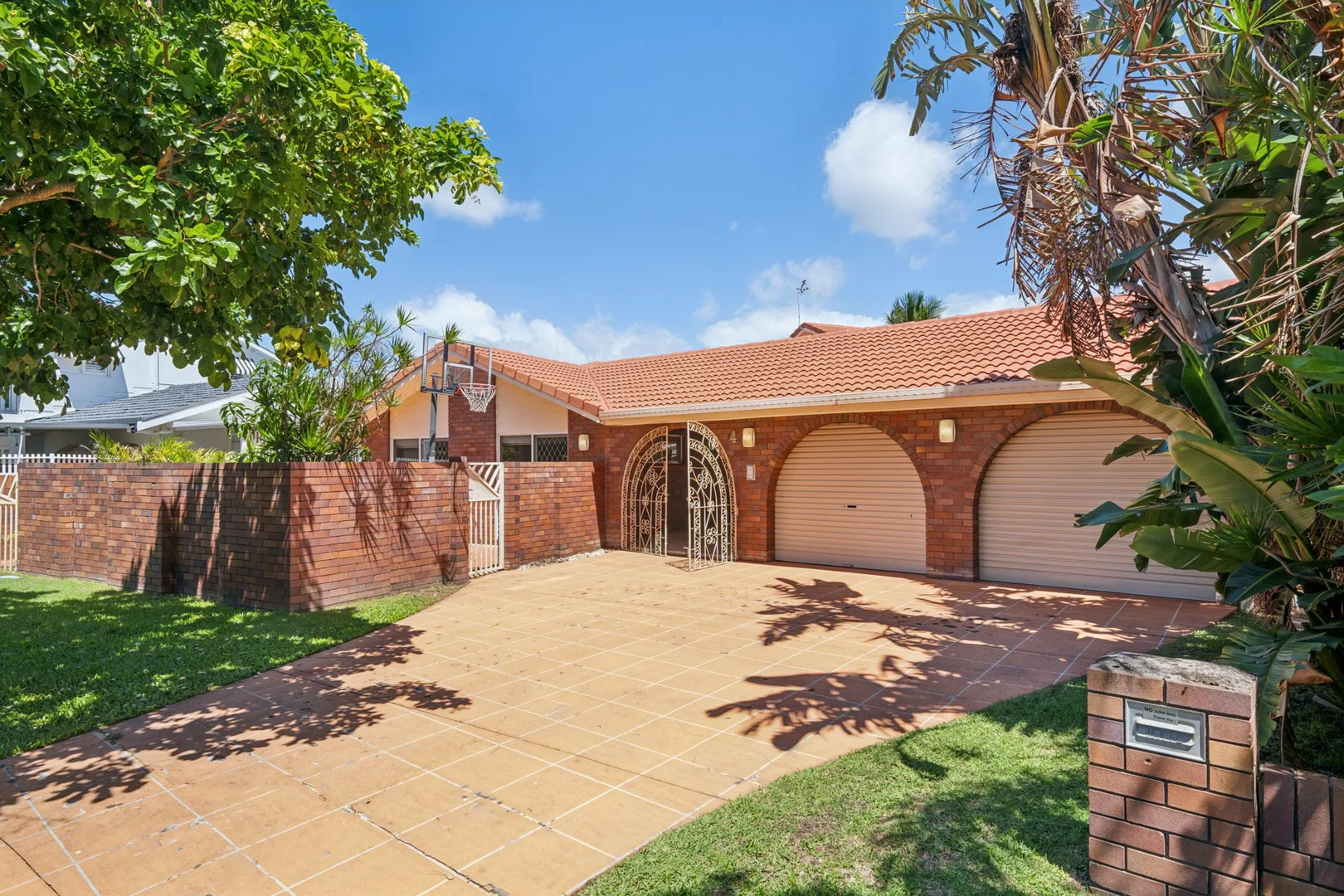 Additional image 19 of 4 Neptune Court, Paradise Waters QLD 4217