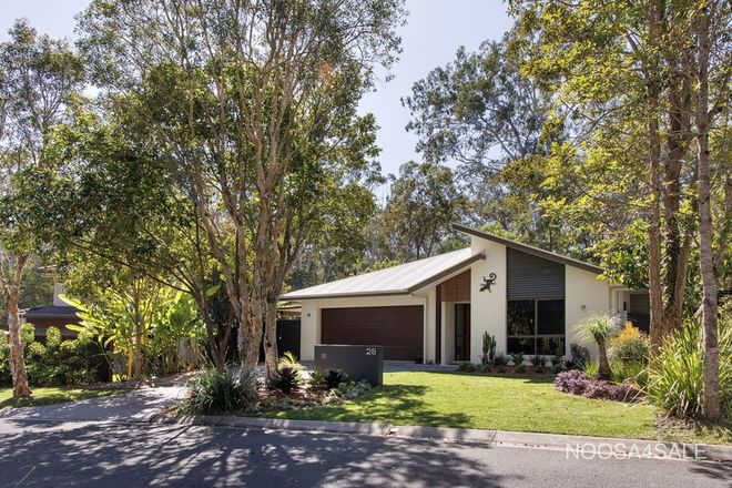 Picture of 28 Moorhen Place, NOOSAVILLE QLD 4566
