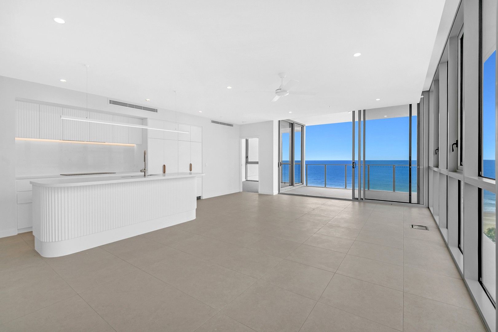 802/4 Twenty First Avenue, Palm Beach QLD 4221, Image 0