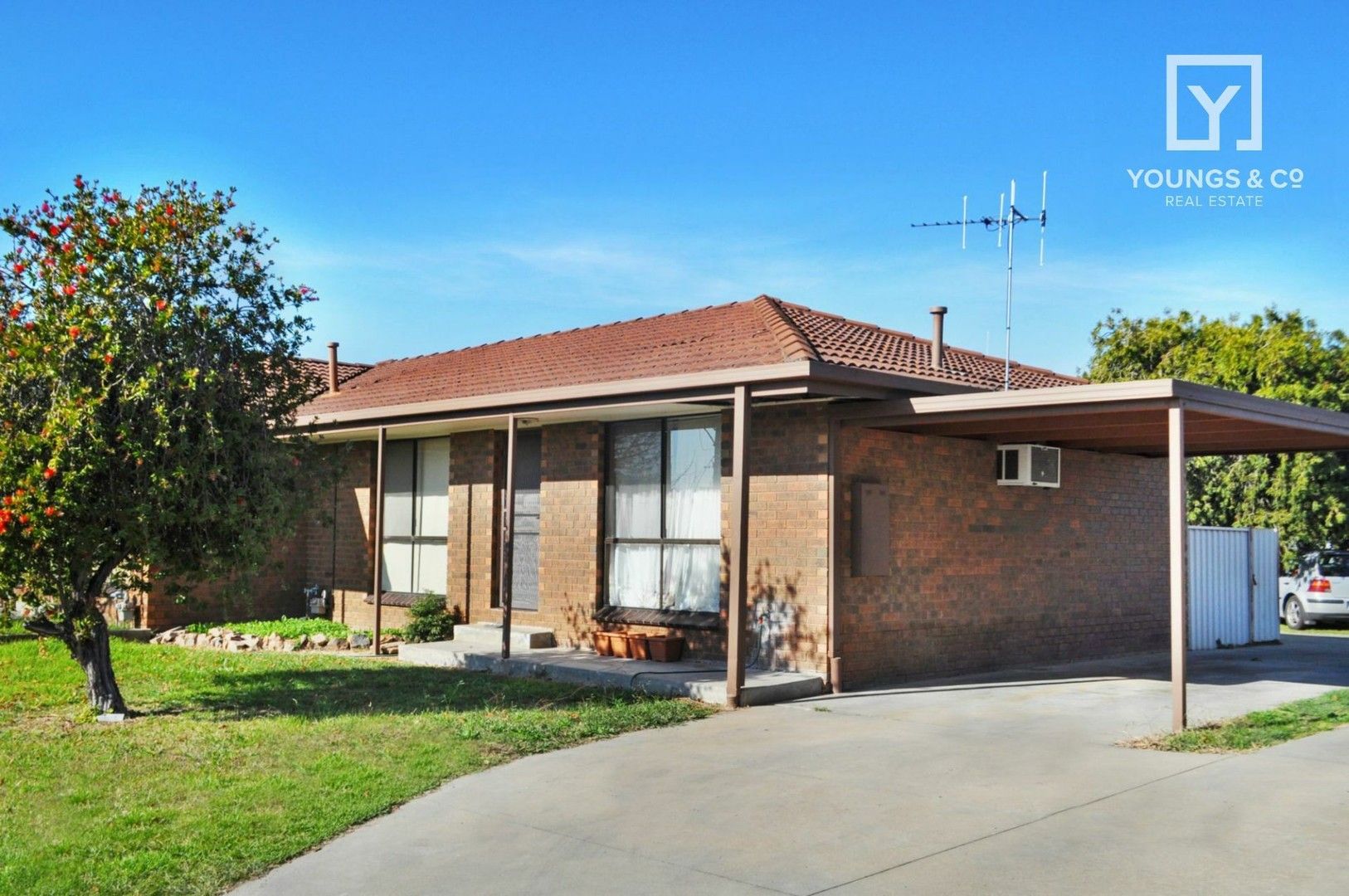 2 bedrooms Apartment / Unit / Flat in Unit 2/32-36 Wilmot Rd SHEPPARTON VIC, 3630