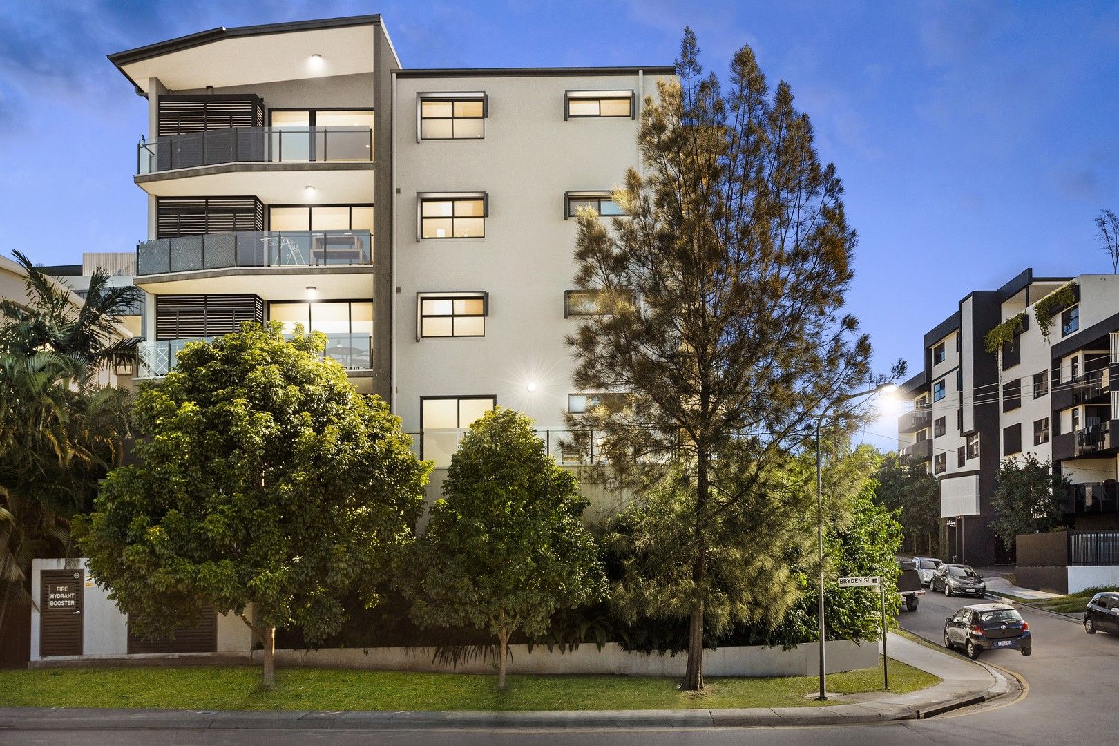 2 bedrooms Apartment / Unit / Flat in 405/37 Bryden Street WINDSOR QLD, 4030